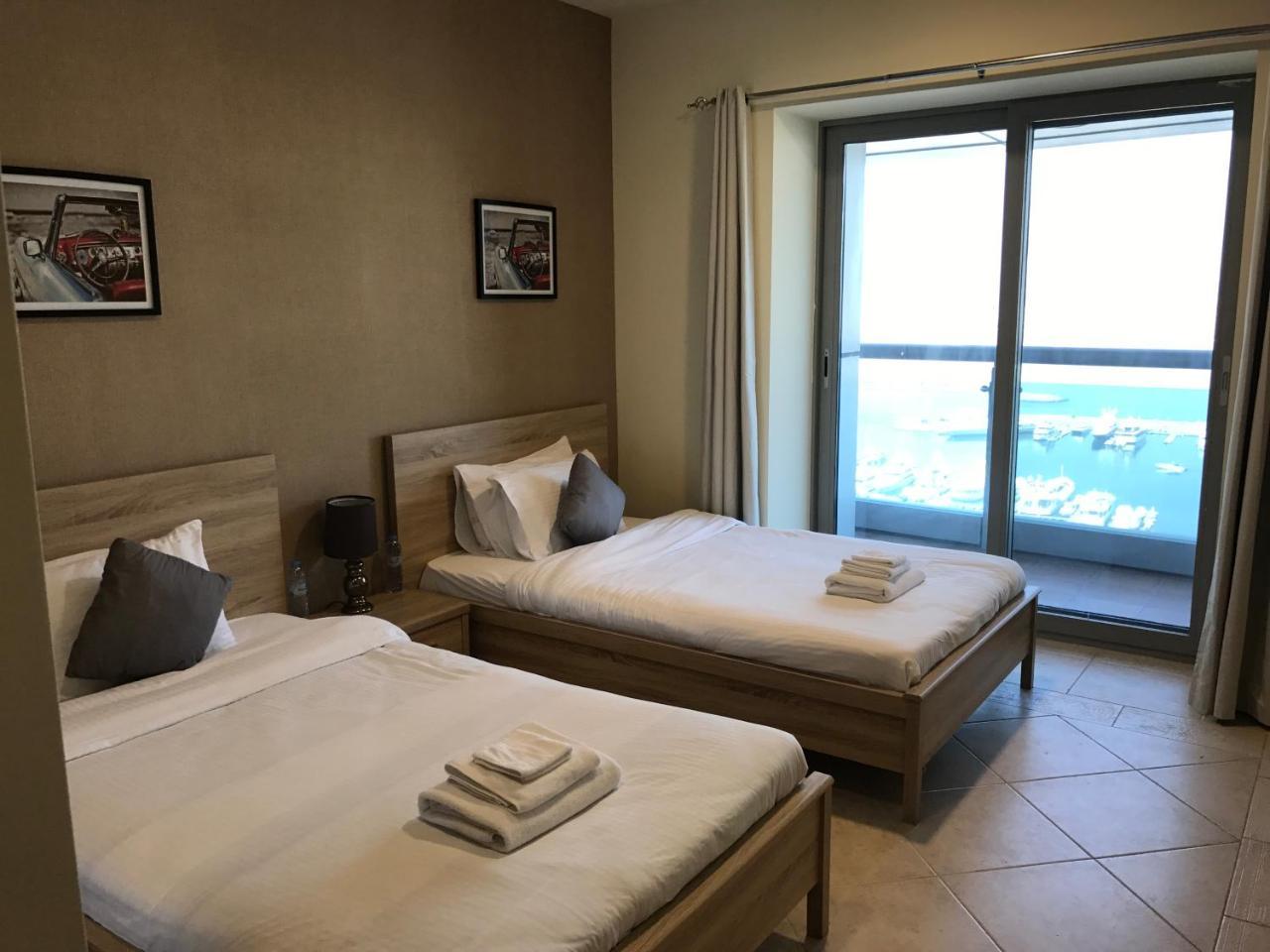 Yanjoon Holiday Homes - Princess Tower Apartments Dubaj Kültér fotó